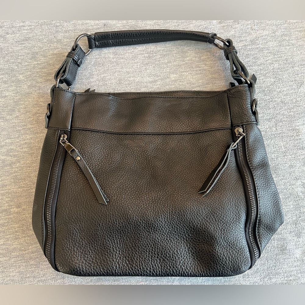 Handbag Black Leather Women’s Pebbled Pockets Classic Neutral Solid Mid Weight